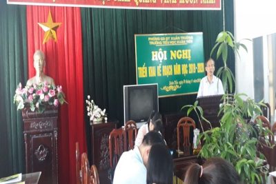 HỘI NGHỊ TRIỂN KHAI NHIỆM VỤ NĂM HỌC 2019-2020 CỦA TRƯỜNG TIỂU HỌC XUÂN TIẾN